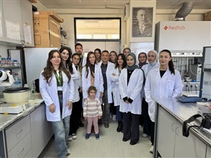 Kanserin tedavisi için ASÜ’de geliştirilen nanomalzeme patent aldı